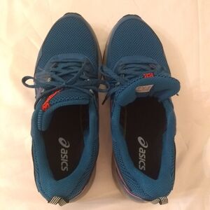 ASICs Women's Gel Venture 8 Size 9.5 Deep Sea Teal And Blazing Coral